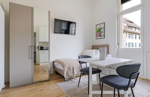 Seebach Apartamento | Blueground | Seebach, view, nr Uetliberg