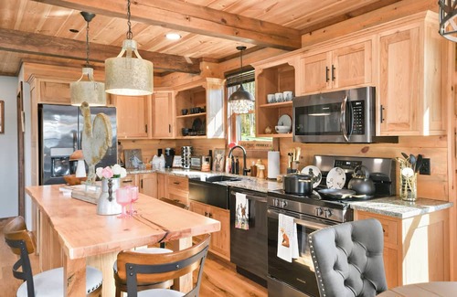 Smithsburg Cabina | Dreamcatcher Cabin ~Scenic views with BIG sky hues