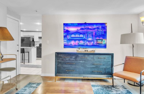Norwich Casa | 4-bedroom house in Norwich with Hot tub and 13 minutes to Mohegan and Foxwoods
