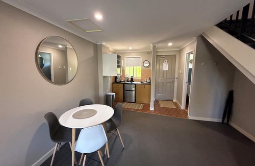 Pelican Point Apartamento | Weerona - Your Private Resort Villa Poolside
