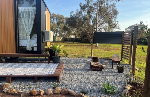 Kudla Casa | D&L Cottage by Tiny Away