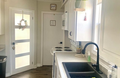 Lewisporte Casa | Bernice Mae’s Ocean View