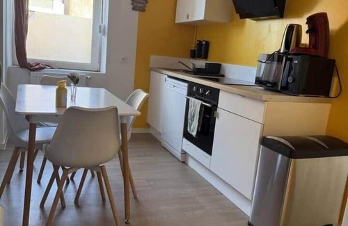 Homecourt Apartamento | Mélissa - Bright, modern - Station - WiFi - Stream