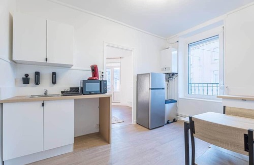 Homecourt Apartamento | Le Cindy - Spacious - Bright - Wifi - Station