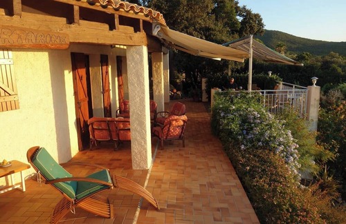 Portigliolo Casa | Charming family villa with exceptional view of the Iles Sanguinaires