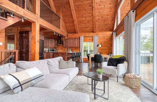 Mandeville Casa | Henö - Between lake & forest