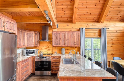 Mandeville Casa | Henö - Between lake & forest