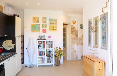 Agnone Bagni Casa | Casa Libezia: A welcoming apartment located right on the beach, with Free WI-FI.