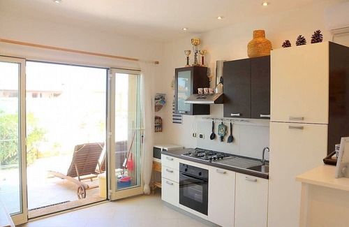 Agnone Bagni Casa | Casa Libezia: A welcoming apartment located right on the beach, with Free WI-FI.