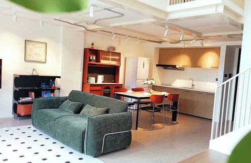 Chengde Apartamento | 2-Bedroom Loft - Onsen, creek, playground (2-hour drive from Beijing)