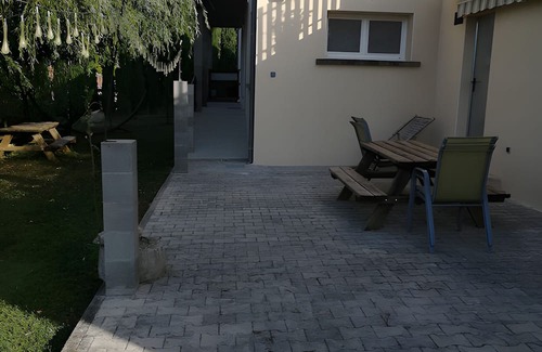 Bourdeaux Apartamento | Apartment 'À La Campagne' with Mountain View, Private Terrace and Wi-Fi