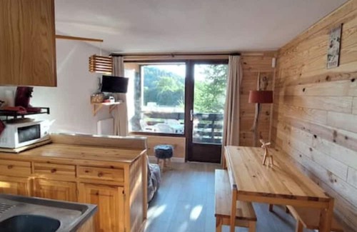 Ancelle Apartamento | T2 apartment, sleeps up to 6