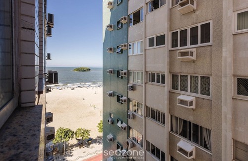 Centro Apartamento | Beachfront apt BC Center Close to Attract. Eal0704