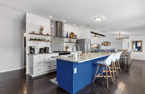 Cerrillos Casa | Scenic Solitude in the Cerrillos Hills