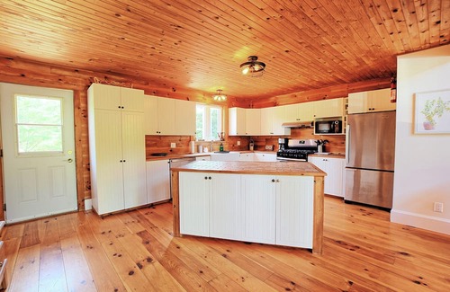 Wakefield Casa | L’Auberge des Collines Escape for Two