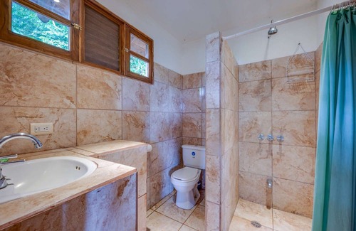 Cañafístula Hotel | Private Triple Bungalow with Nature View