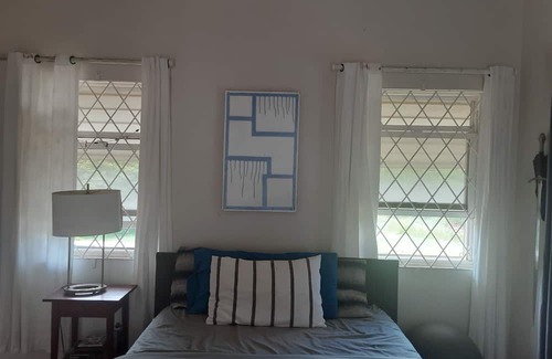 Hopefield Cama Y Desayuno | A Hidden Bed & breakfast with live-in host Private, Peaceful with Plunge pool.