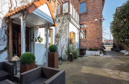 Hildesheim District Apartamento | Holiday Apartment '2' with Private Terrace, Private Garden and Wi-Fi