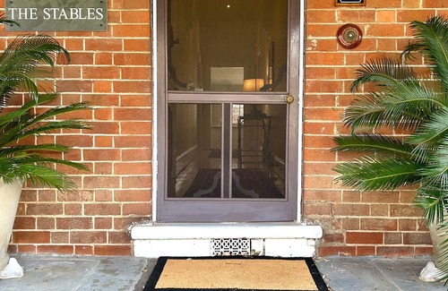Bathurst Casa | Beautiful Heritage home close to CBD Sporting fields and hospital