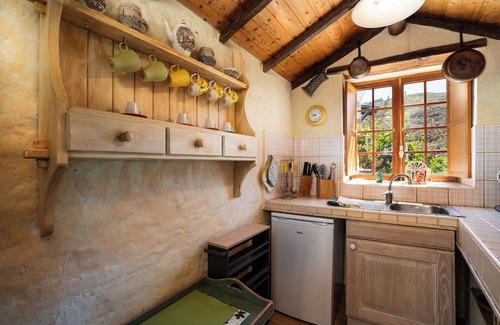 El Jaral Cabaña | Private Cottage with shared Heatable Solar Pool, Sauna, Jacuzzi and Sea View