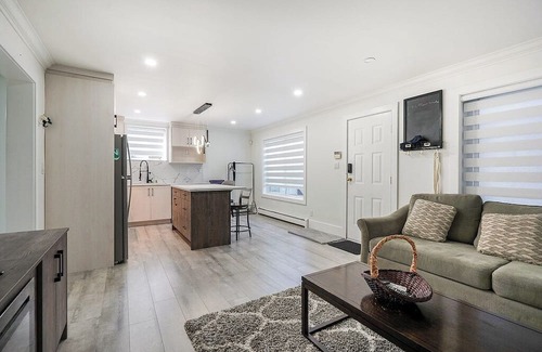 Surrey Newton Apartamento | Lovely studio with AC in charming Surrey