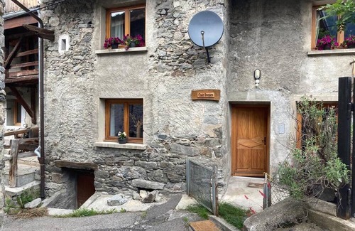 Peisey-Nancroix Apartamento | Chalet Bronziers - authentic alpine experience (10p, sauna)