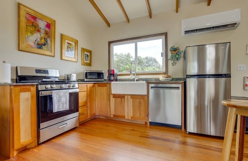 Placentia Cabina | Spacious 2-Bedroom-Lagoon Views-Pool-Maya Beach