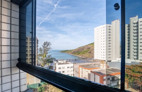 Praia do Morro Apartamento | Comfort and Sophistication Just Steps From Praia do Morro - DBH