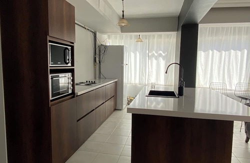 Akcay Apartamento | 3-bedroom roof top in charming Akçay with fitness room, AC and pool