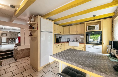 Limeyrat Casa | Charming House with Private Heated Pool/Enclosed Grounds