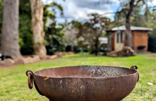 Warburton Casa | Pet-friendly sanctuary with mountain views 💚