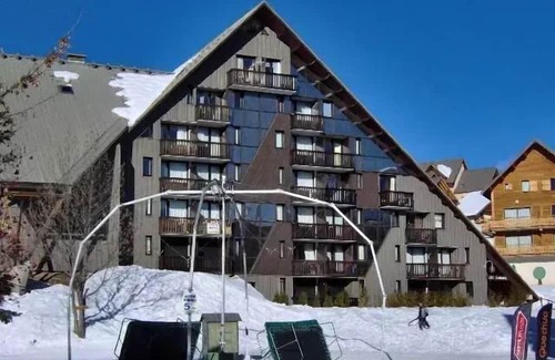 Reallon Apartamento | Comete Residence - Superb studio welcoming 4 people at Réallon