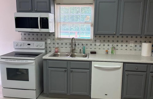 Shirley Casa | Charming 3-bedroom house with AC and WiFi in Shirley