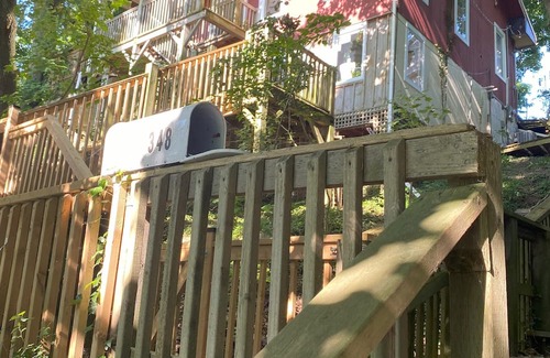 Port Stanley Cabaña | Amazing Views of Two Beaches – Treehouse Retreat with Wildlife & Waves