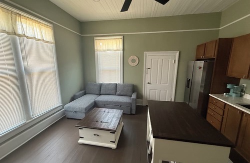 Americus Apartamento | Oasis Retreat Charming, newly renovated 1/1 in the heart of downtown