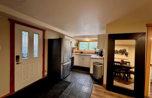 East Kootenay Casa | Alpine Retreat Basement Suite