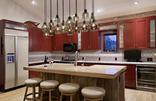 Basalt Casa | Beautiful & Spacious Basalt Home with Mountain Views