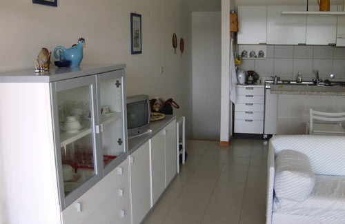 San Teodoro Apartamento | Coda Cavallo wonderful two-room apartment with sea view