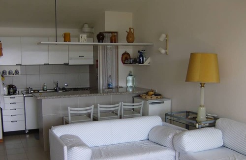 San Teodoro Apartamento | Coda Cavallo wonderful two-room apartment with sea view