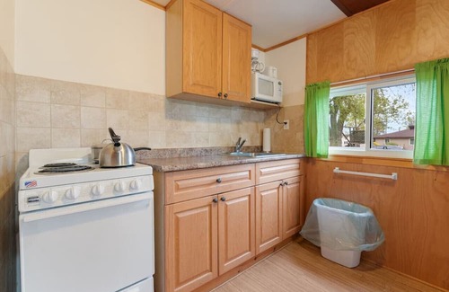 Otonabee-South Monaghan Cabina | Enjoy The Outdoors at Rice Lakes