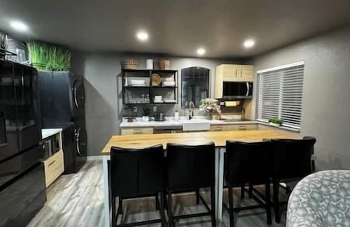 Grand Junction Condominio | Oasis in the City - 2 Bdrm Condo