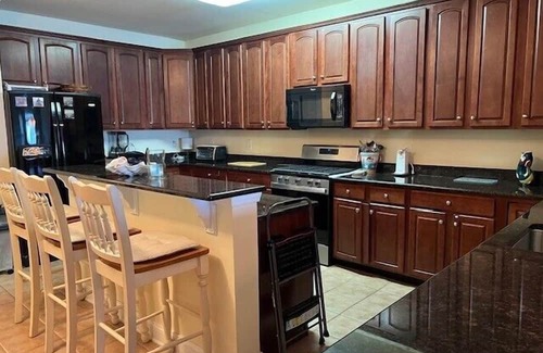 Anglesea Condominio | 4 bedroom 3 bath condo