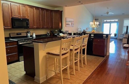 Anglesea Condominio | 4 bedroom 3 bath condo