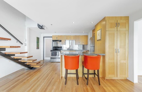 Southeast False Creek Apartamento | D25 - Large 1 bedroom 2 bathroom in Mount Pleasant