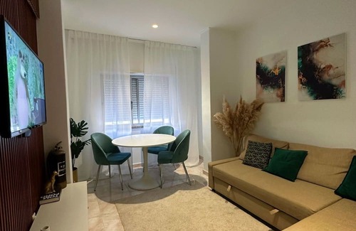 Seixal Apartamento | Luxury house
