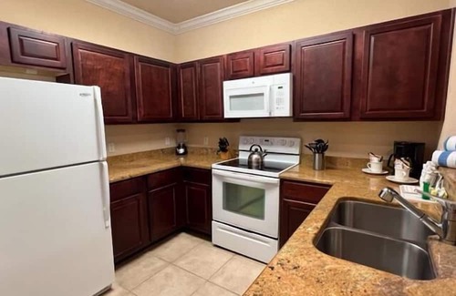 Davenport Condominio | Relaxing 3Bed Condo in Tuscana Resort-3SLTCO3