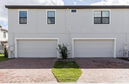 Haines City Condominio | Modern 3 Bed Town Home at Balmoral Resort-3SLTTH1