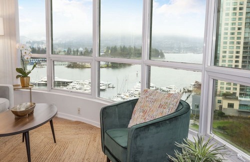 Coal Harbour Condominio | D17 - Amazing waterfront 2 bedroom unit