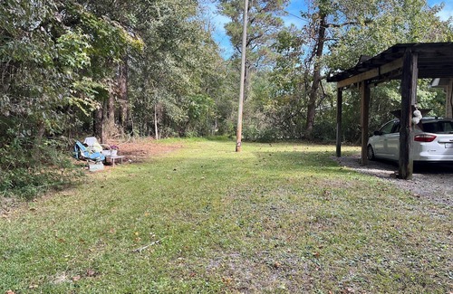 Pawleys Island Casa | Cute cottage in Pawleys with 2 queen beds and 2 full baths that allow pets!