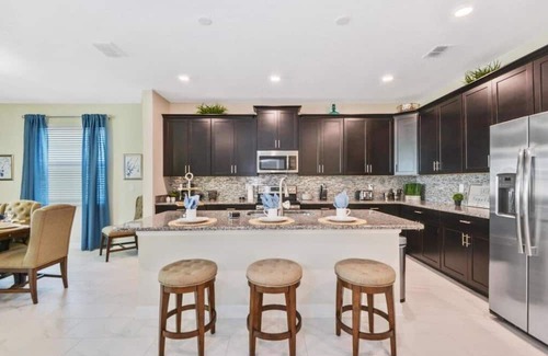 Davenport Casa | Amazing Pool Home with Spa and Game Room-1588TL